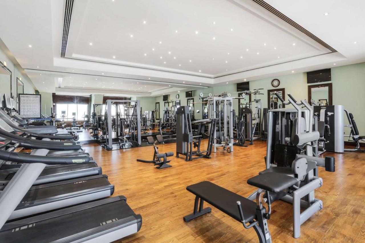 Radisson Blu Resort, Sharjah Exterior photo The gym at the hotel