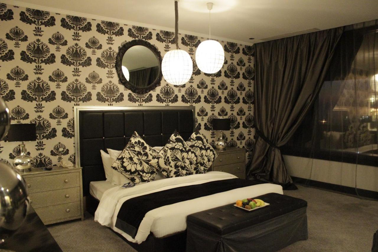 Radisson Blu Resort, Sharjah Room photo A bedroom at the hotel